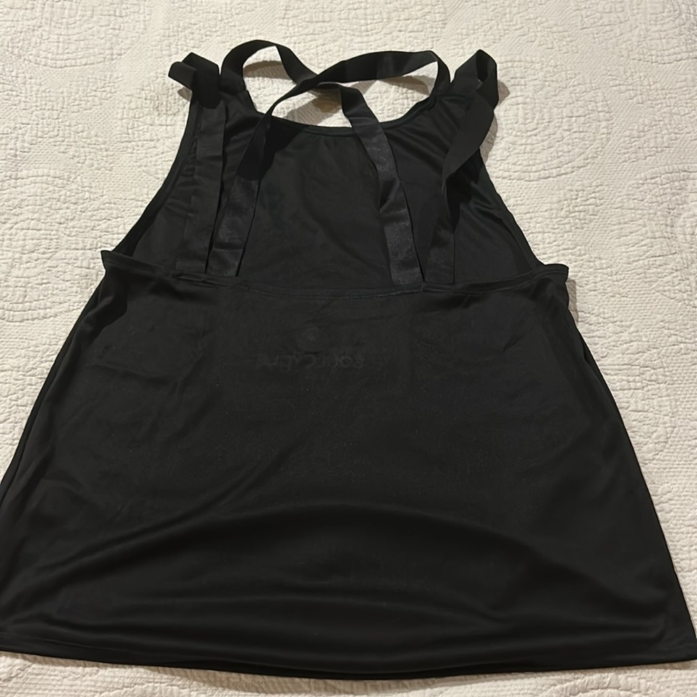 Soulcycle Black Thick Strappy Back Tank Athletic. New. Size Medium - Picture 2 of 4